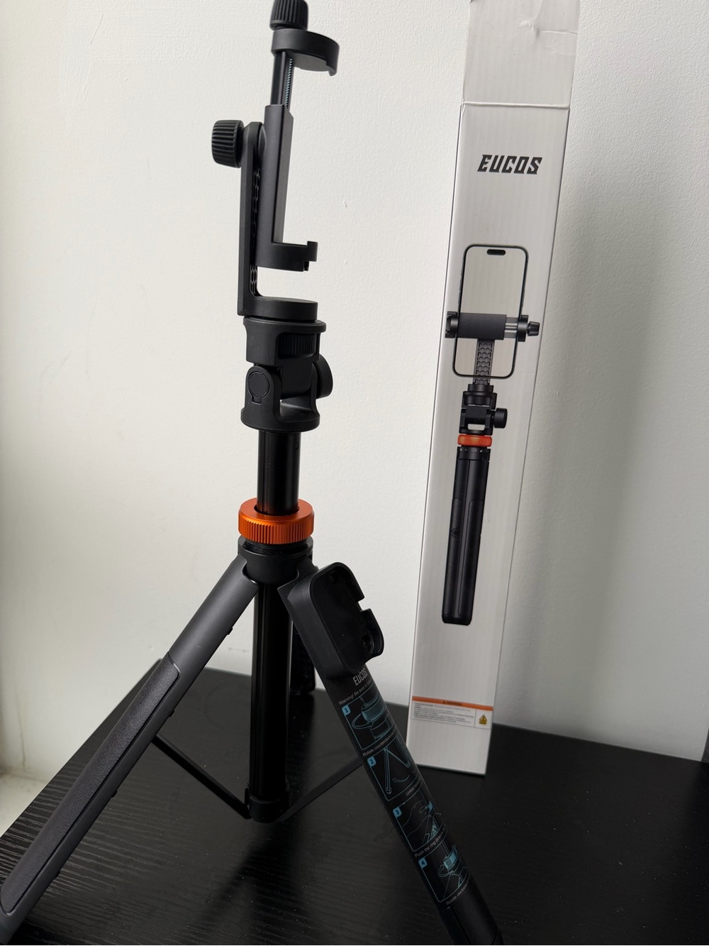 Smartphone Tripod and selfie